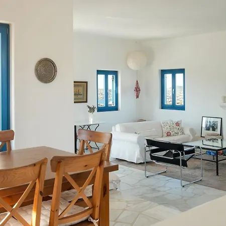 Thymári House Párosz